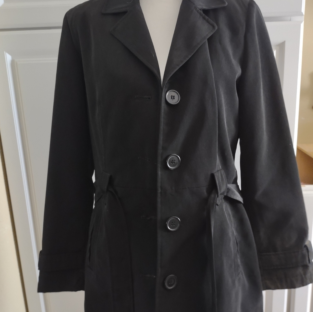 White Stag black trench size M